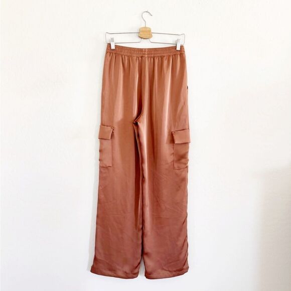 GENTLE FAWN Emmett Satin Cargo Pant in Chai Size Small - Picture 4 of 12